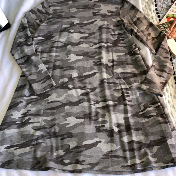 Alya Camo-Print Jersey Midi Dress - Medium - Picture 5 of 5